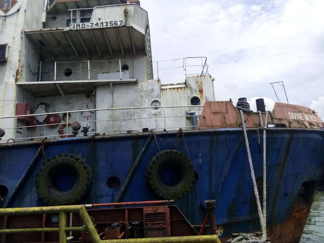 SCRAP VESSEL FOR SALE IN PORT HARCOURT RIVERS STATE. NIGERIA. +2349094893075 +2347034432688 CONTACT US FOR FURTHER PRICE DETAILS